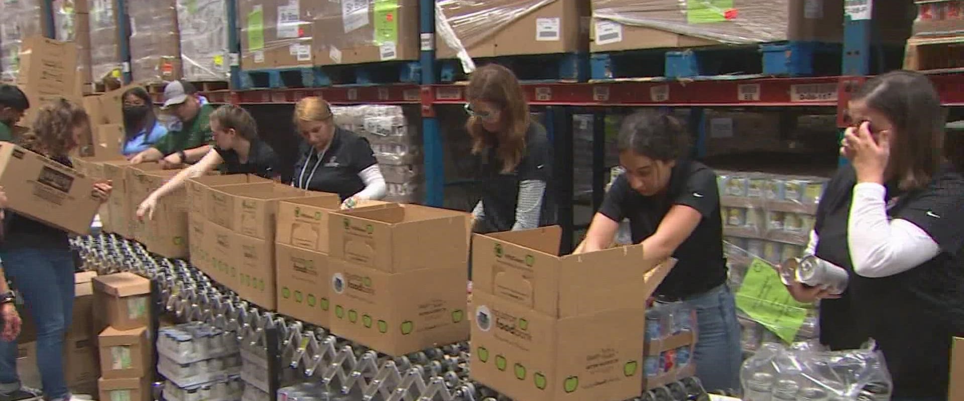 Can You Work at a Food Bank? A Comprehensive Guide